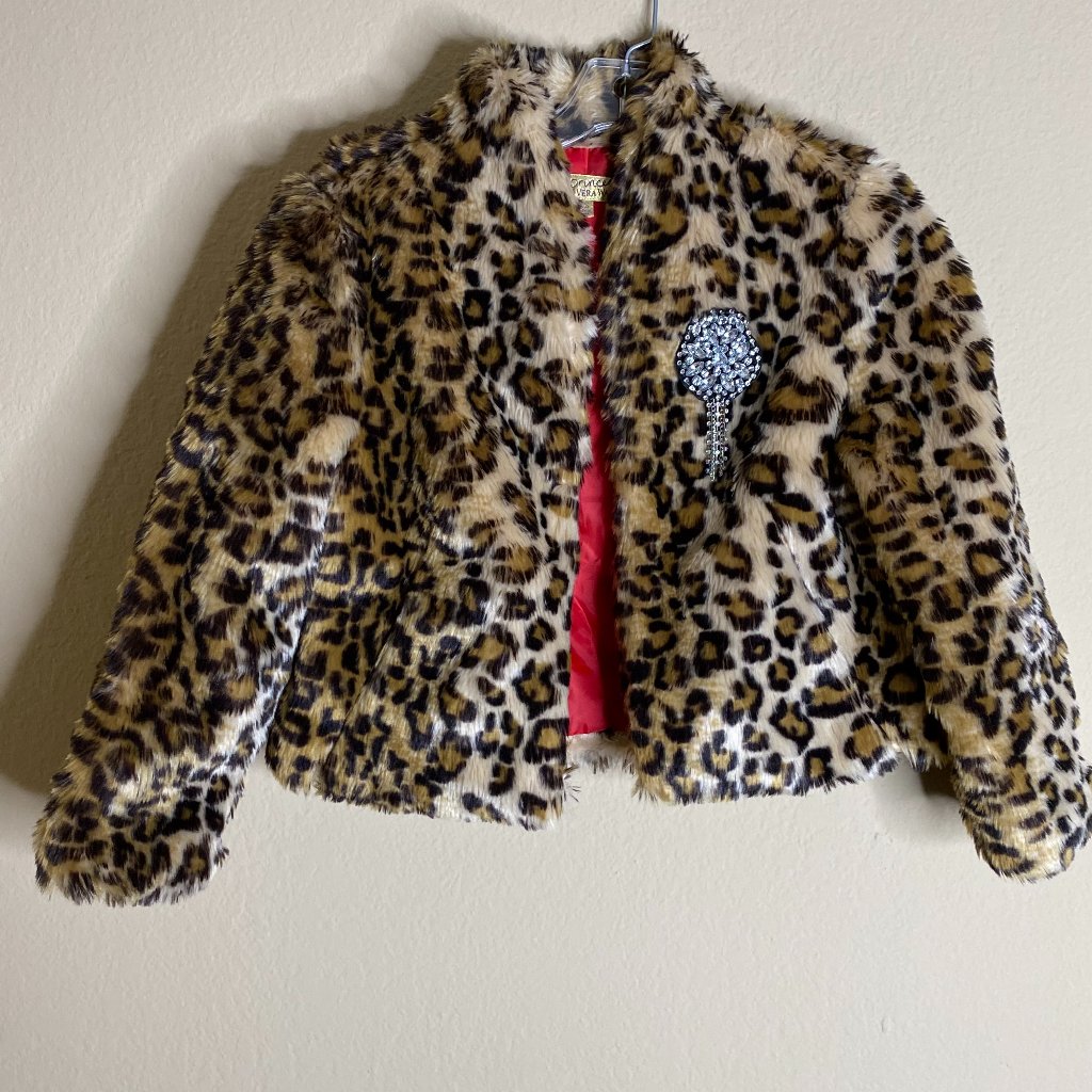 Princess Vera Wang Animal Print Faux Fur Cropped Jacket W/ Rhinestone Brooch